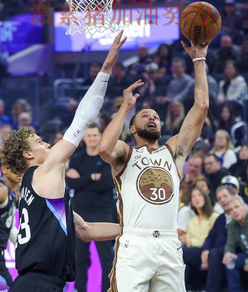 勇士比赛节奏完全被带起 勇士比赛节奏完全被带起